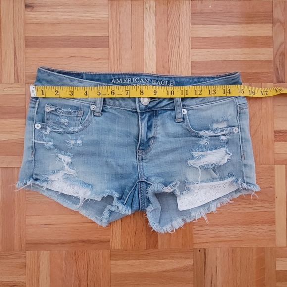 AE Denim Cut-Off Shorts - Picture 6 of 6